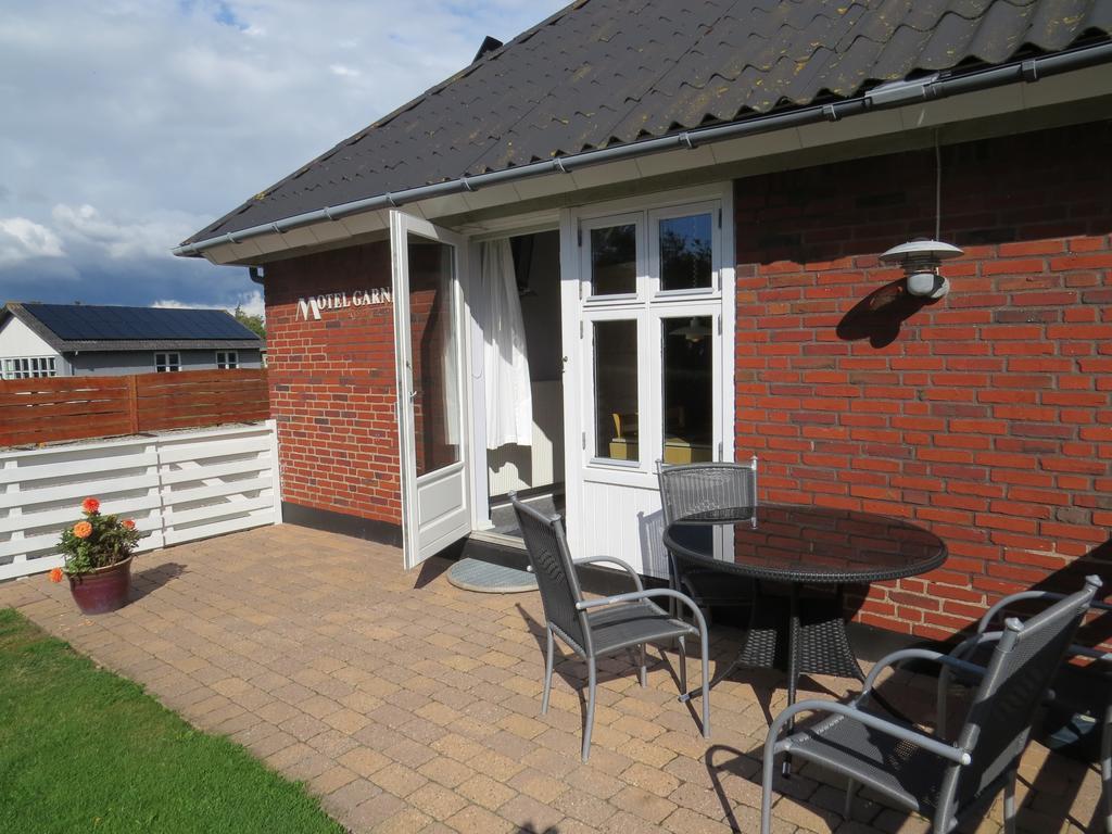 Motel Garni Blåvand Exteriör bild